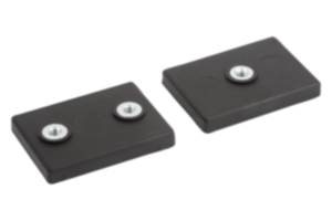 Aimants plats avec taraudage en NdFeB, rectangulaires, avec revêtement de protection en caoutchouc Aimants plats avec taraudage en NdFeB, rectangulaires, avec revêtement de protection en caoutchouc